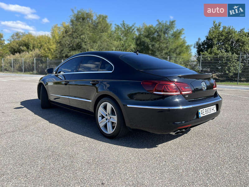 Купе Volkswagen CC / Passat CC 2015 в Днепре