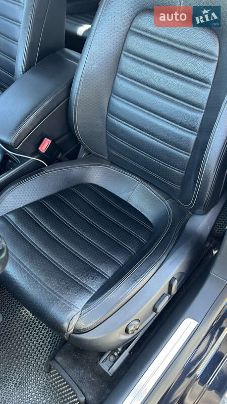 Купе Volkswagen CC / Passat CC 2015 в Днепре