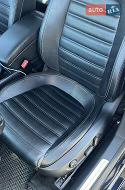 Купе Volkswagen CC / Passat CC 2015 в 