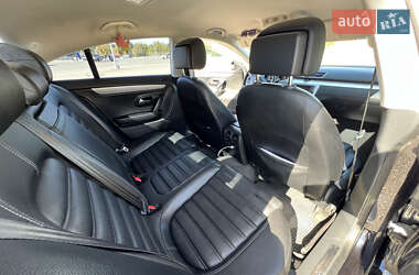 Купе Volkswagen CC / Passat CC 2015 в 