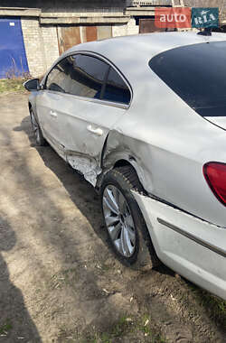 Купе Volkswagen CC / Passat CC 2010 в 