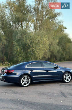 Купе Volkswagen CC / Passat CC 2015 в 