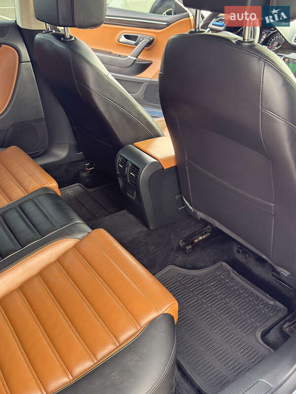 Купе Volkswagen CC / Passat CC 2016 в Одессе