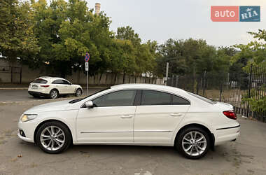 Купе Volkswagen CC / Passat CC 2011 в 
