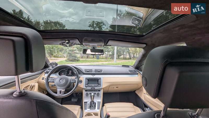 Купе Volkswagen CC / Passat CC 2013 в Броварах