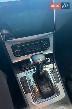 Купе Volkswagen CC / Passat CC 2009 в 