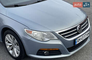 Купе Volkswagen CC / Passat CC 2010 в 