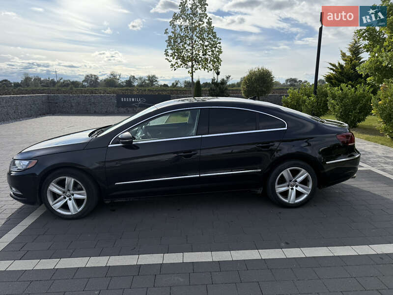 Купе Volkswagen CC / Passat CC 2012 в Мукачево
