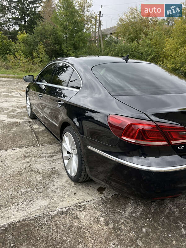 Купе Volkswagen CC / Passat CC 2012 в Залещиках