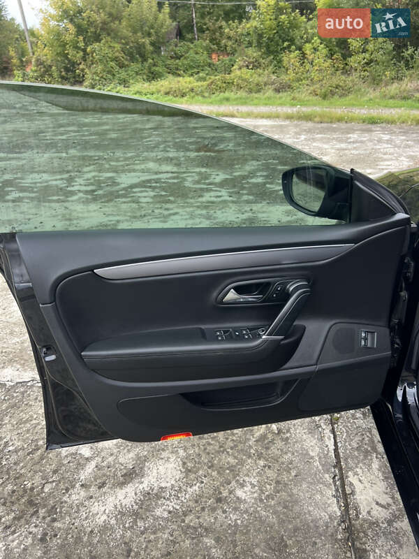 Купе Volkswagen CC / Passat CC 2012 в Залещиках