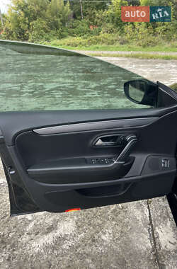 Купе Volkswagen CC / Passat CC 2012 в 