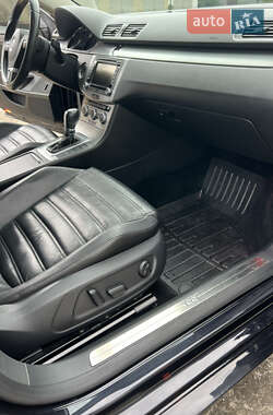 Купе Volkswagen CC / Passat CC 2012 в 