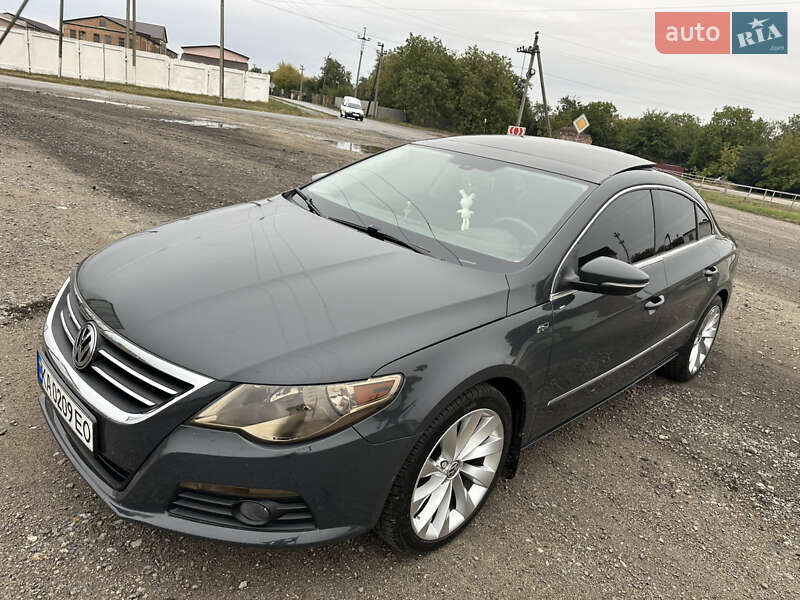 Купе Volkswagen CC / Passat CC 2012 в Полтаві