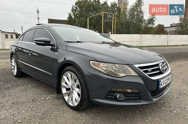 Купе Volkswagen CC / Passat CC 2012 в 