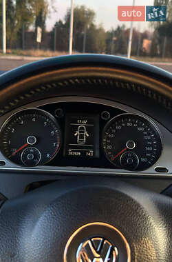 Купе Volkswagen CC / Passat CC 2011 в 