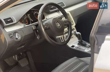 Купе Volkswagen CC / Passat CC 2012 в 