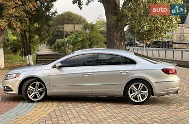 Купе Volkswagen CC / Passat CC 2012 в 