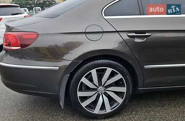 Купе Volkswagen CC / Passat CC 2012 в 