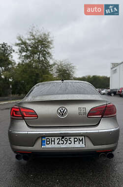 Купе Volkswagen CC / Passat CC 2012 в 