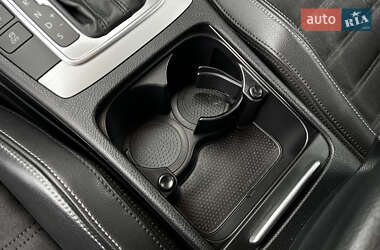 Купе Volkswagen CC / Passat CC 2013 в 