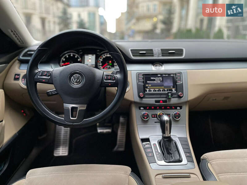 Купе Volkswagen CC / Passat CC 2013 в Києві фото 17 Купе Volkswagen CC / Passat CC 2013 в Києві