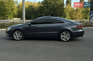 Купе Volkswagen CC / Passat CC 2012 в 
