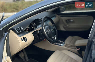Купе Volkswagen CC / Passat CC 2012 в 