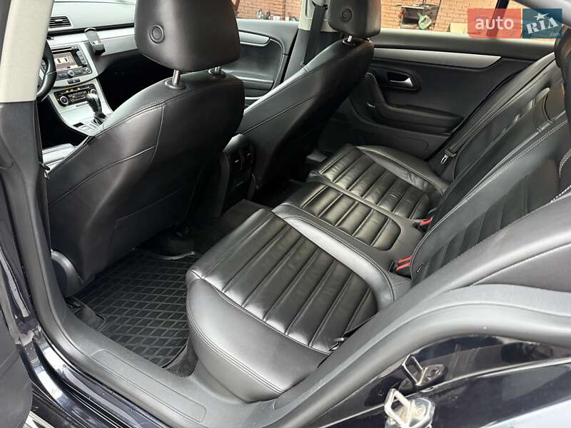 Купе Volkswagen CC / Passat CC 2011 в Вінниці