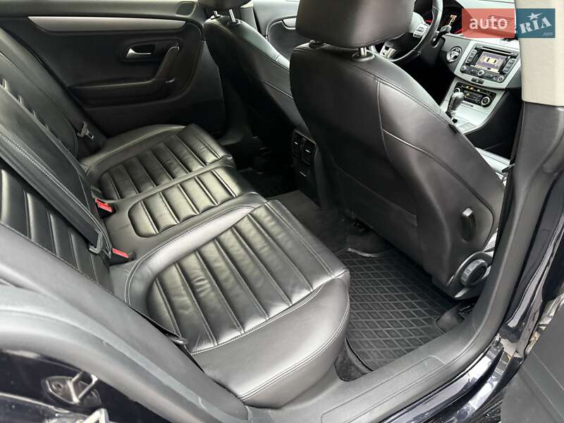 Купе Volkswagen CC / Passat CC 2011 в Вінниці