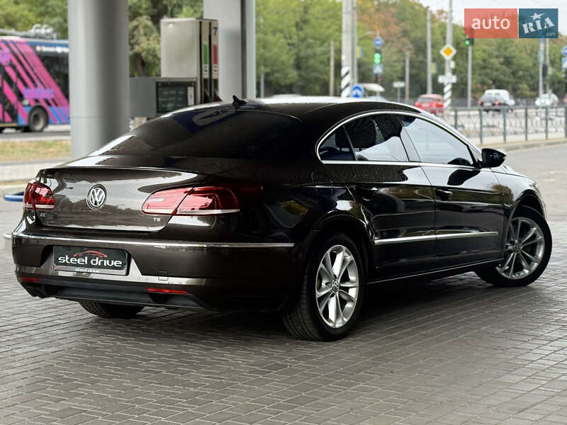 Купе Volkswagen CC / Passat CC 2016 в Миколаєві фото 4 Купе Volkswagen CC / Passat CC 2016 в Миколаєві