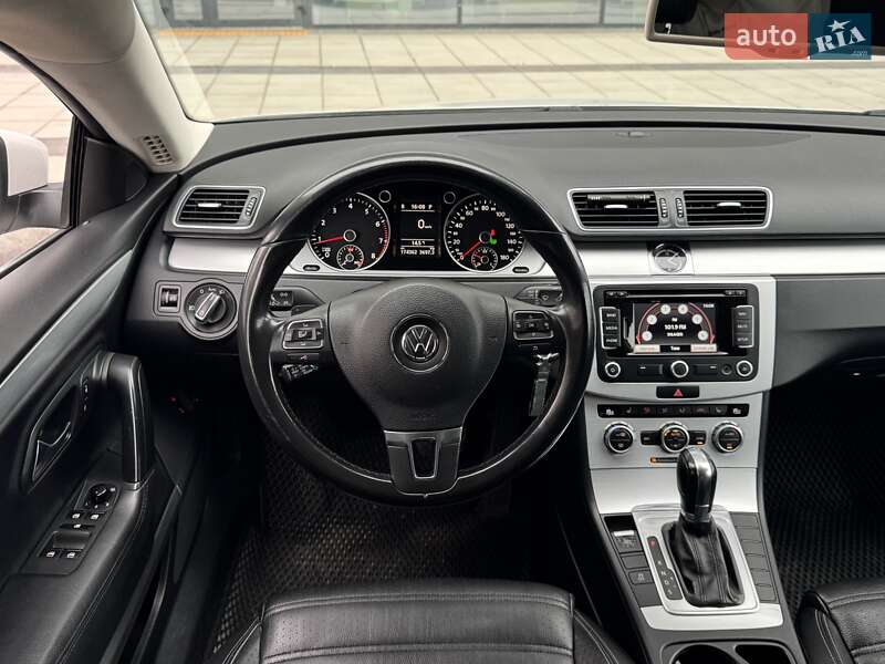 Купе Volkswagen CC / Passat CC 2013 в Киеве фото 24 Купе Volkswagen CC / Passat CC 2013 в Киеве