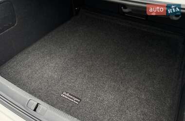 Купе Volkswagen CC / Passat CC 2013 в 
