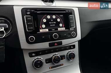Купе Volkswagen CC / Passat CC 2013 в 