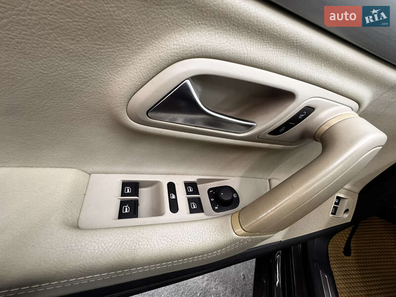 Купе Volkswagen CC / Passat CC 2013 в Виннице