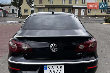 Купе Volkswagen CC / Passat CC 2011 в 