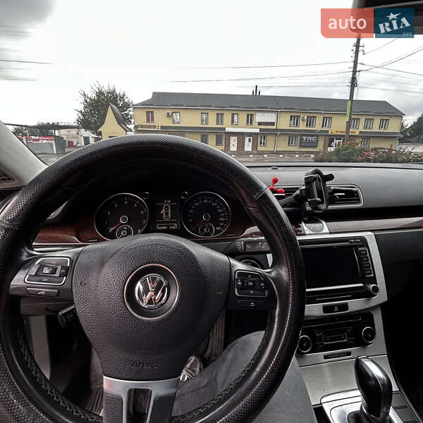 Купе Volkswagen CC / Passat CC 2011 в Жашкове