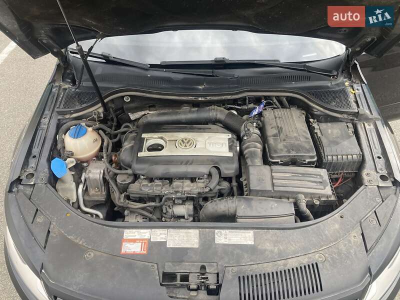 Купе Volkswagen CC / Passat CC 2012 в Харькове