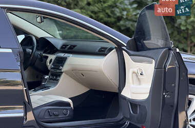 Купе Volkswagen CC / Passat CC 2009 в 