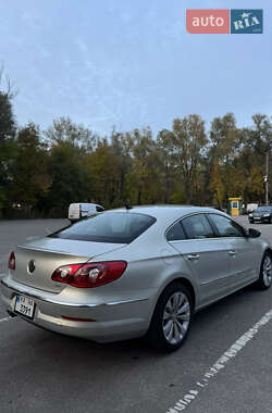 Купе Volkswagen CC / Passat CC 2011 в 