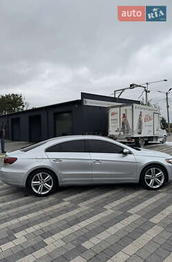 Купе Volkswagen CC / Passat CC 2012 в 