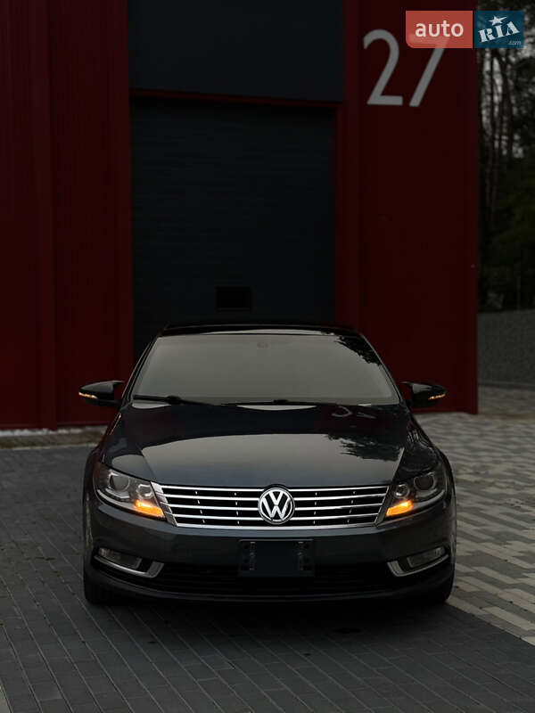 Купе Volkswagen CC / Passat CC 2013 в Львове