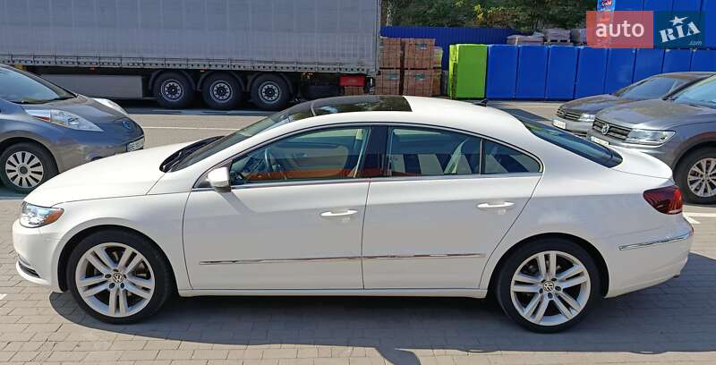 Купе Volkswagen CC / Passat CC 2014 в Николаеве