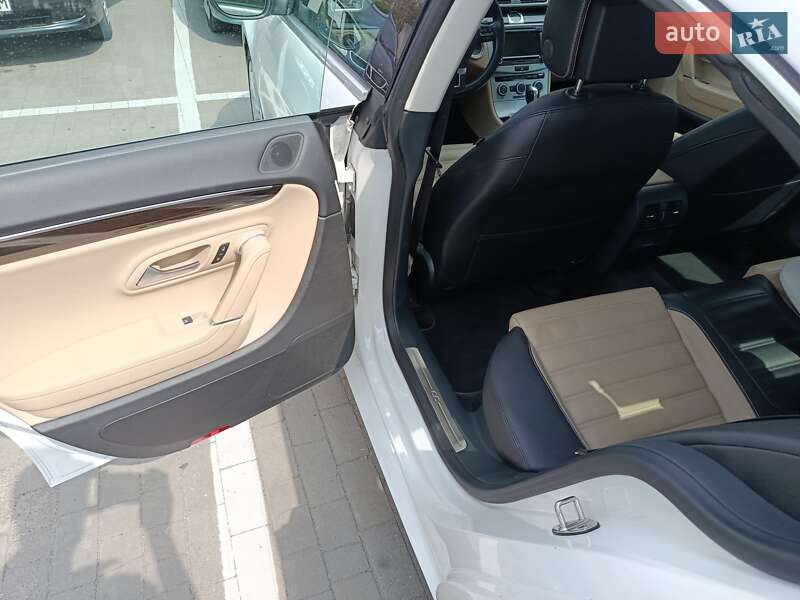 Купе Volkswagen CC / Passat CC 2014 в Николаеве