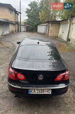 Купе Volkswagen CC / Passat CC 2011 в 