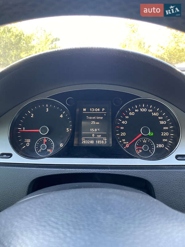 Купе Volkswagen CC / Passat CC 2009 в Краматорске
