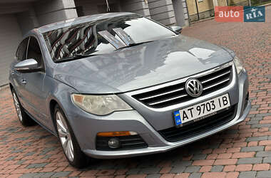 Купе Volkswagen CC / Passat CC 2010 в 