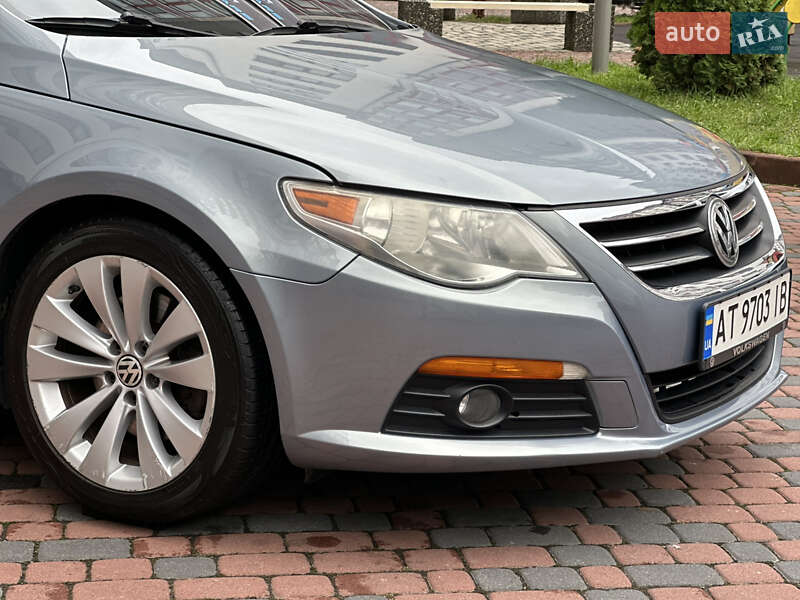 Купе Volkswagen CC / Passat CC 2010 в Івано-Франківську