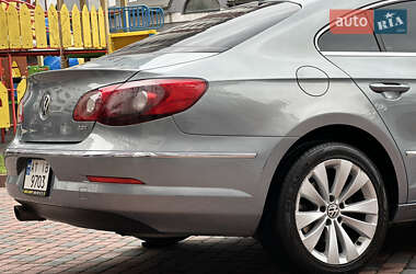 Купе Volkswagen CC / Passat CC 2010 в 