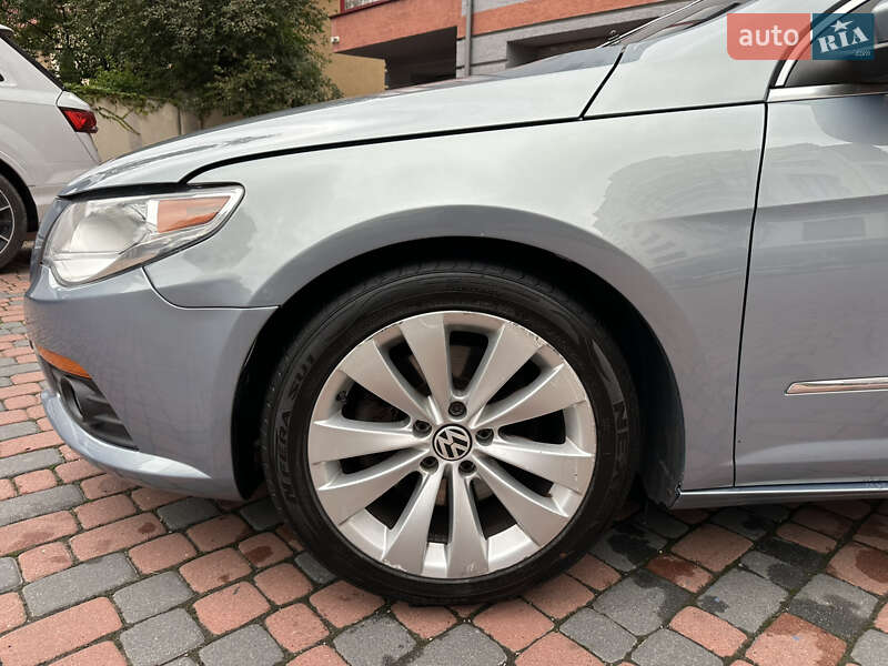Купе Volkswagen CC / Passat CC 2010 в Івано-Франківську