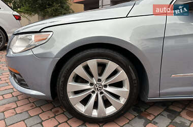 Купе Volkswagen CC / Passat CC 2010 в 